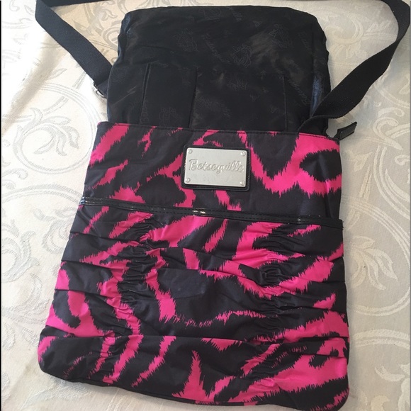 🎁 Betsey JOHNSON Crossbody Bag - Picture 5 of 6